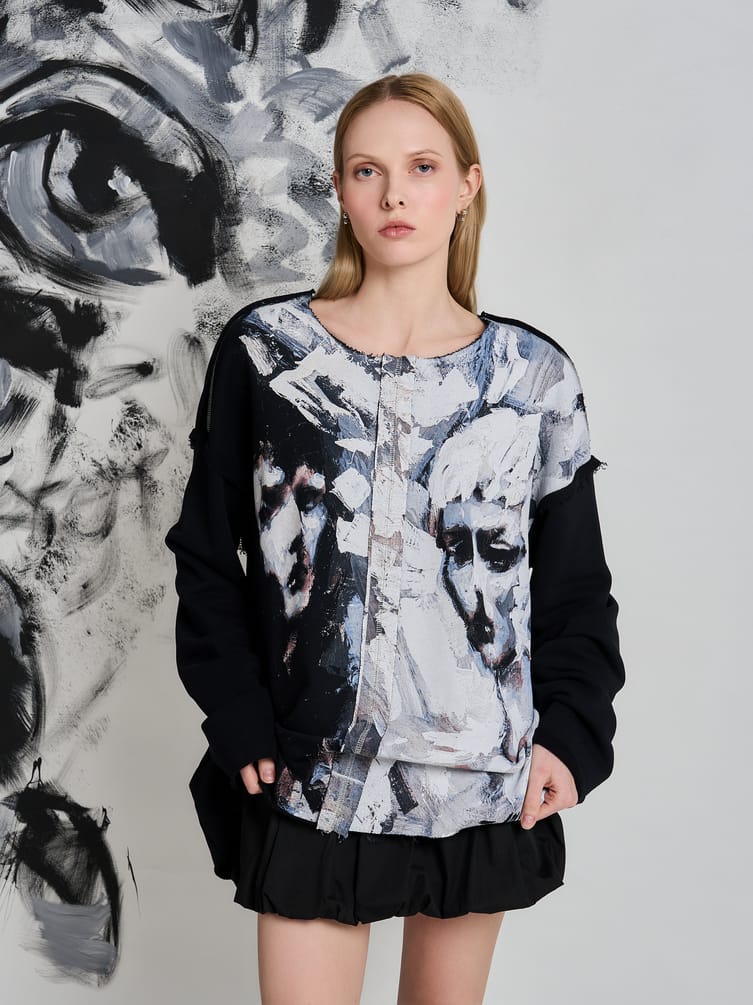 Свитшот оверсайз с принтом Макс Борисов