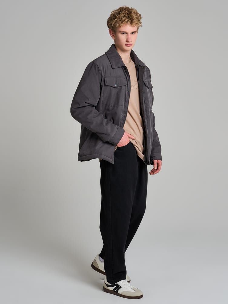 Джинсы зауженные Carrot