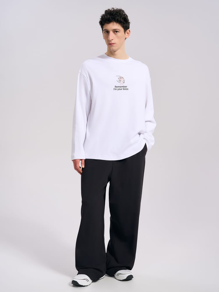 Спортивные брюки широкие на резинке