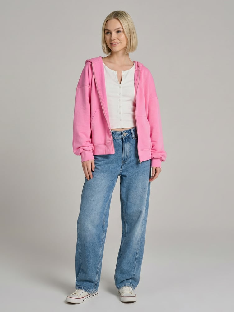 Джинсы прямые со смещенными боковыми швами