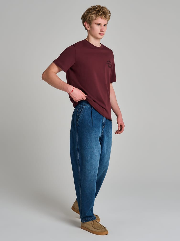 Зауженные джинсы бананы