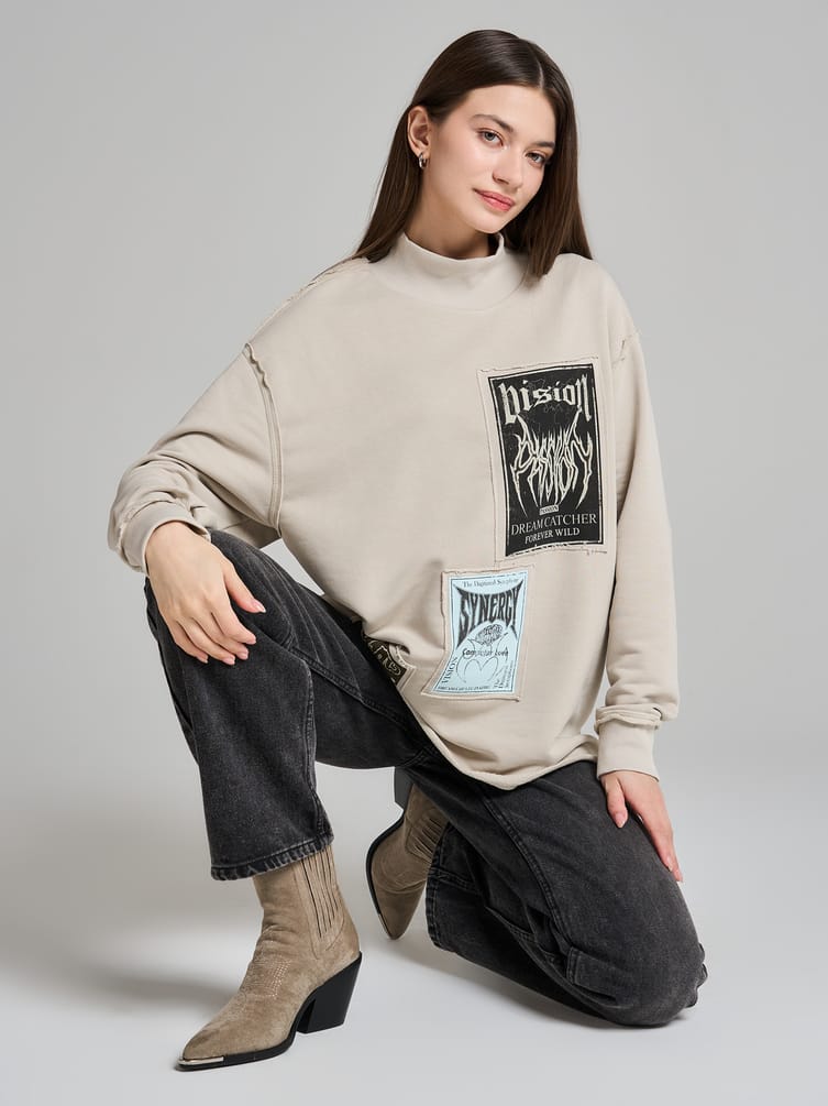 Свитшот в стиле гранж с необработанными краями