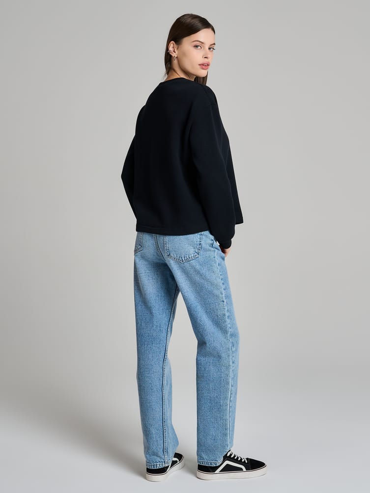 Трикотажный свитшот в рубчик