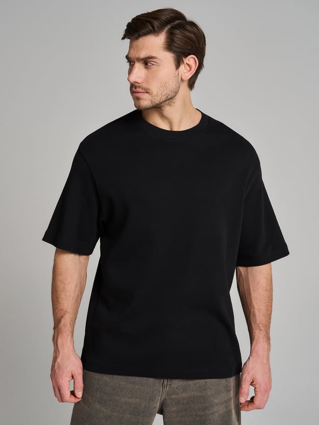 Футболка из хлопка свободного кроя