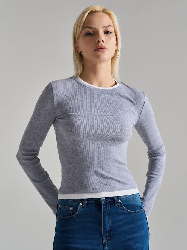 Лонгслив приталенный с длинным рукавом