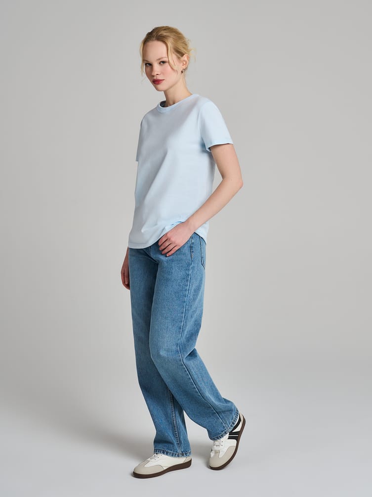 Плотная классическая футболка из хлопка