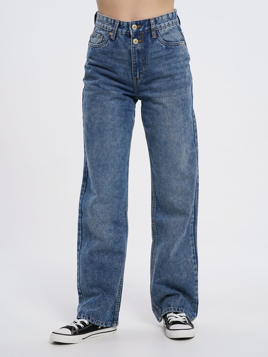 Прямые классические джинсы с высокой талией