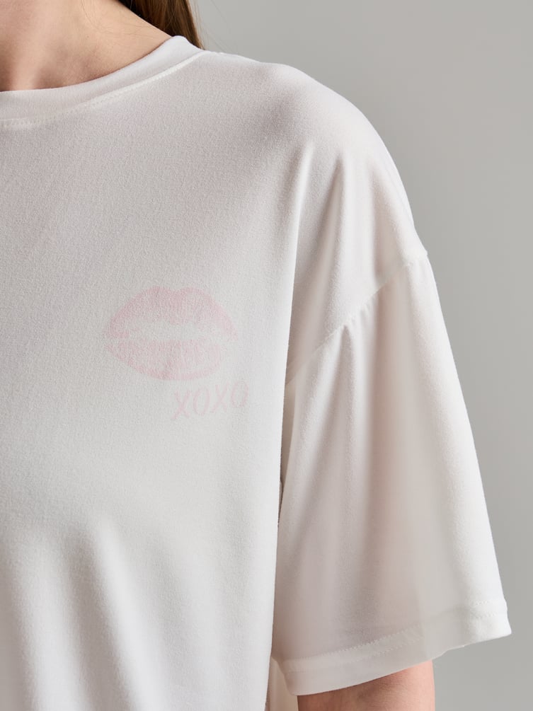 Пижама с принтом и шортами