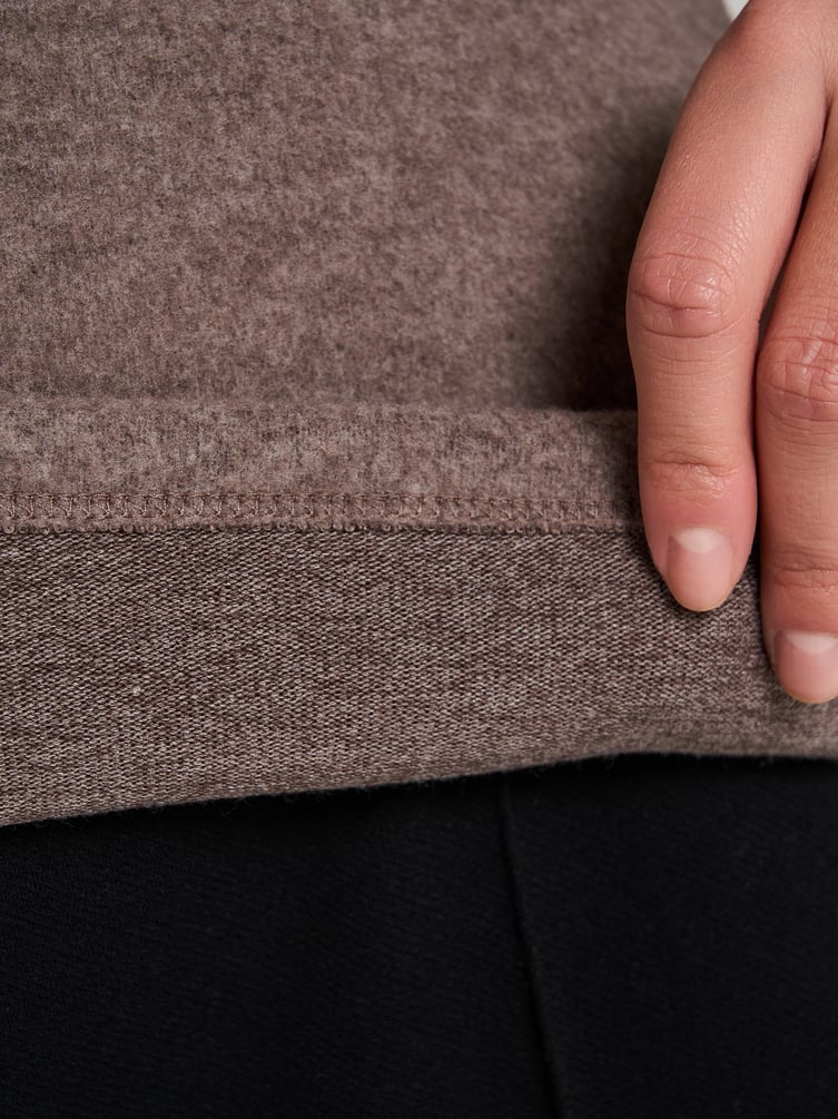 Лонгслив асимметричный  с драпировкой