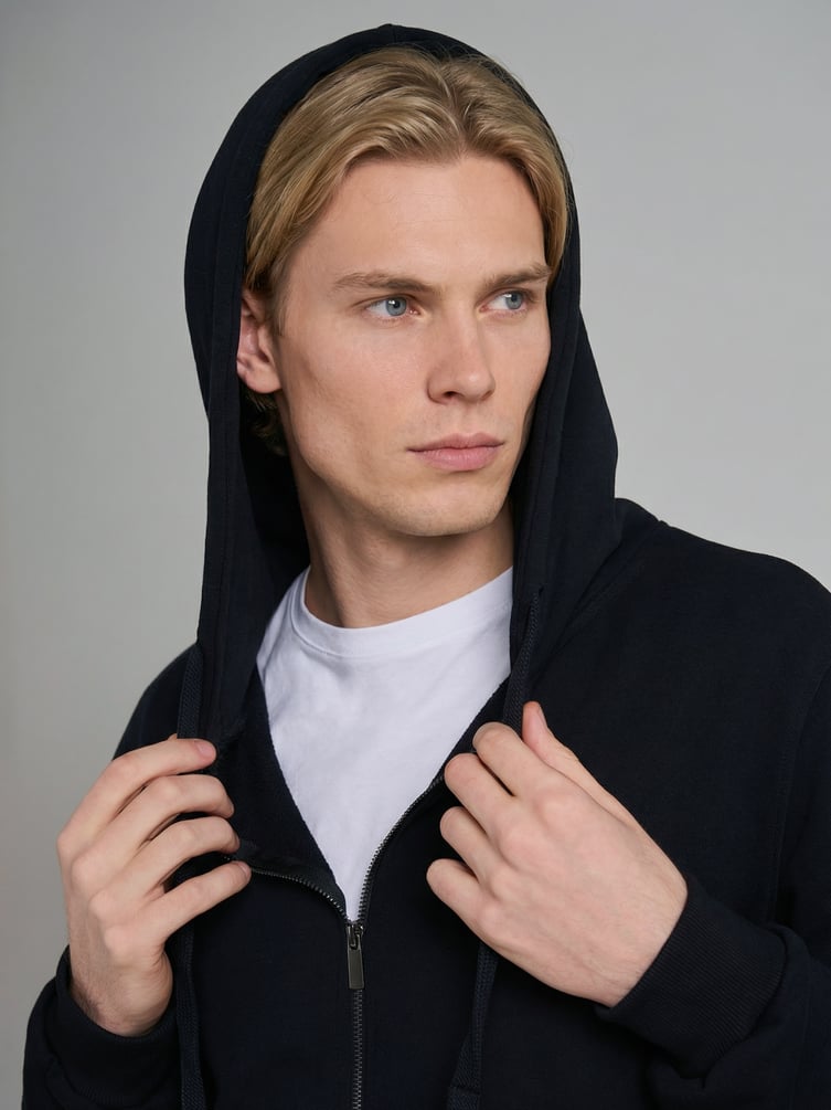 Толстовка оверсайз с капюшоном