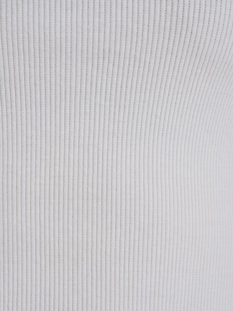 Футболка приталенная на пуговицах