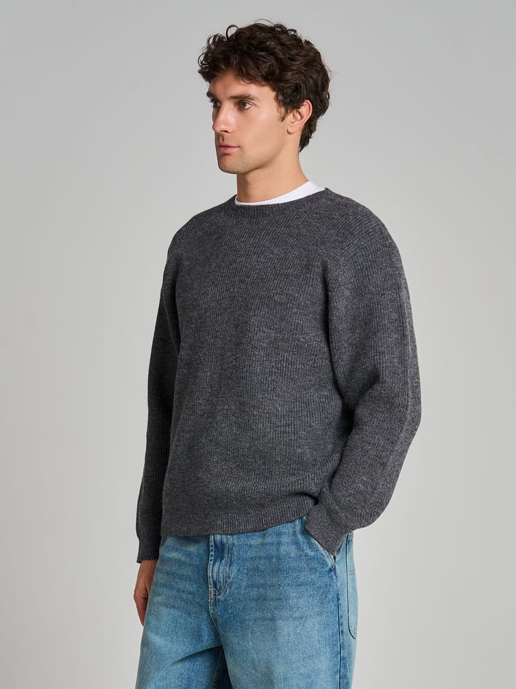 Джемпер вязаный теплый