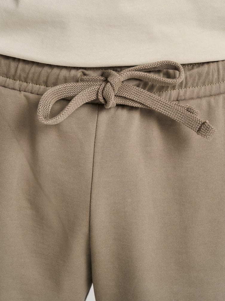 Шорты спортивные однотонные