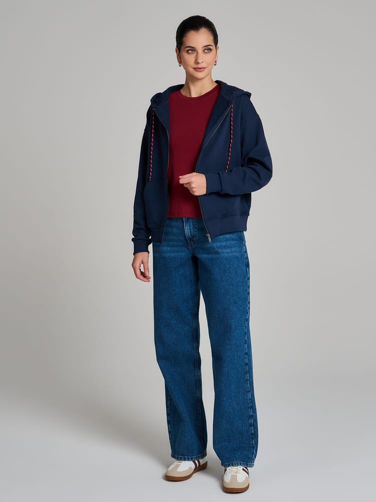 Толстовка с капюшоном