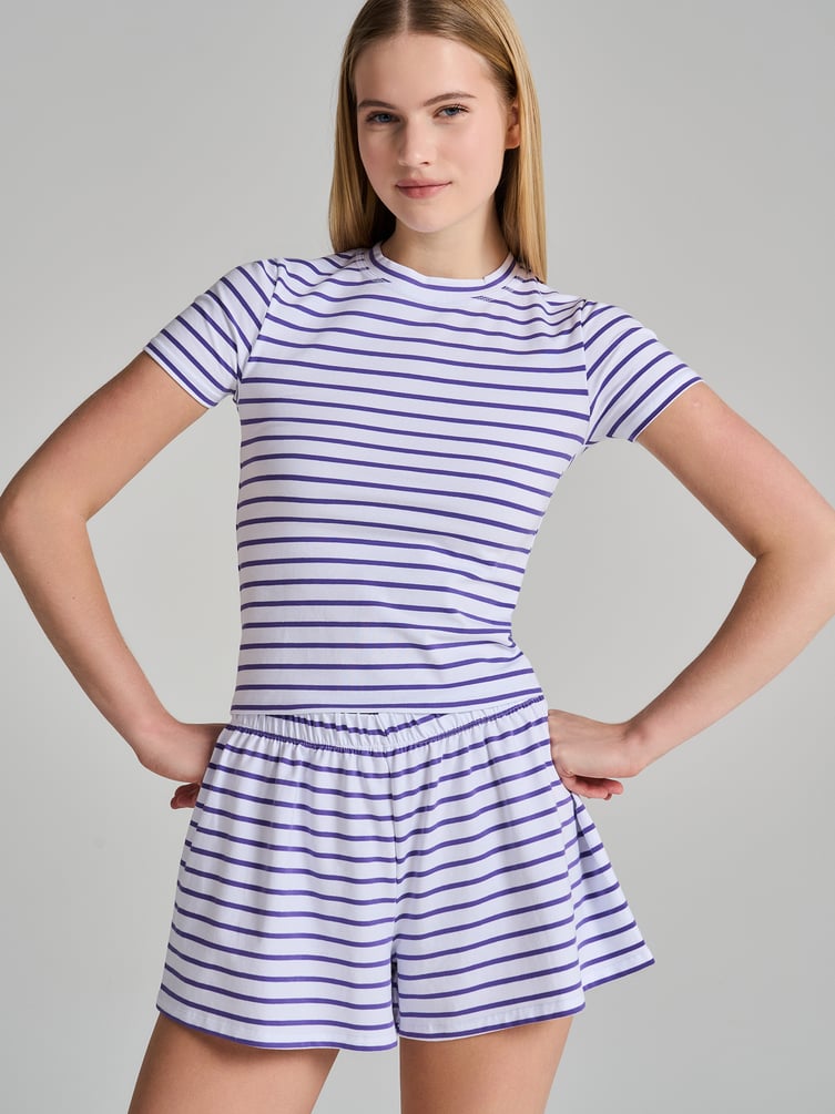 Полосатая пижама с шортами