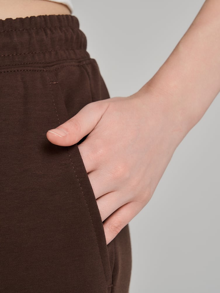 Брюки спортивные широкие