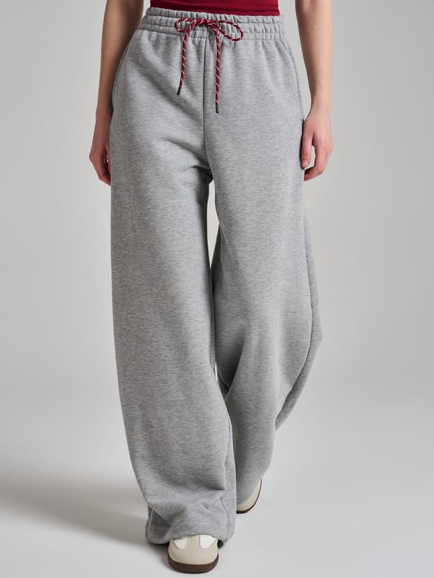 Брюки широкие спортивные