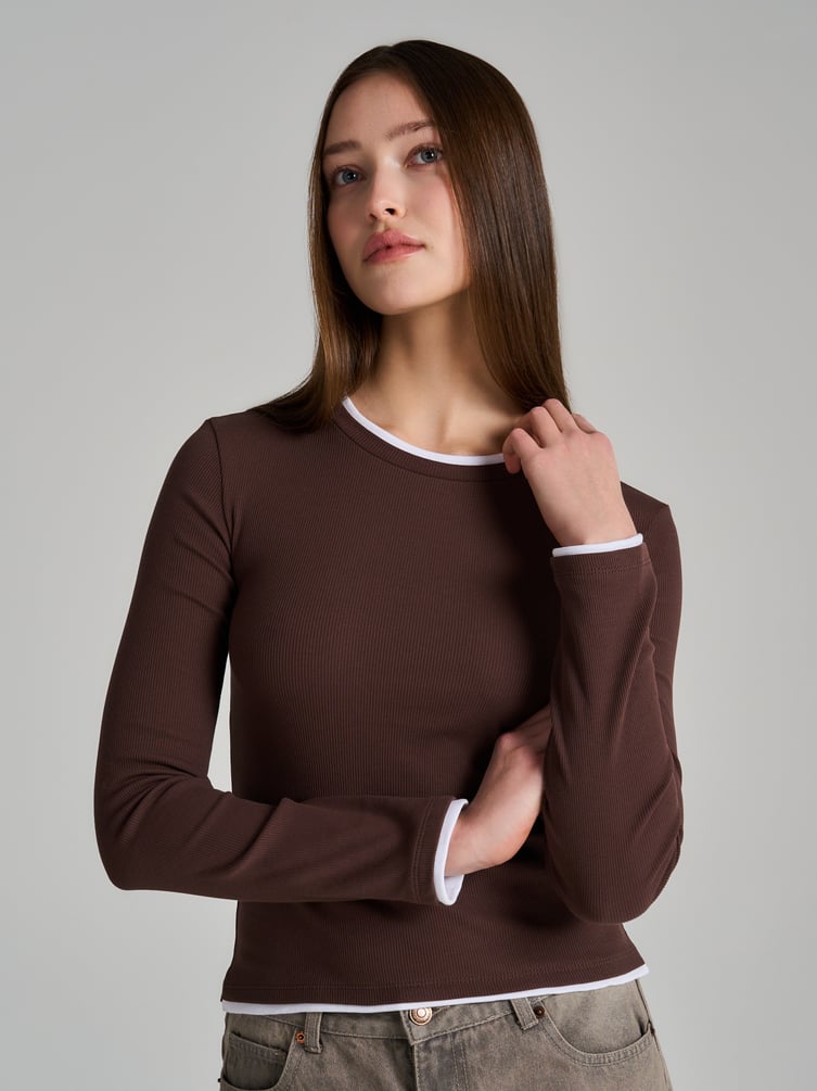 Лонгслив приталенный с длинным рукавом