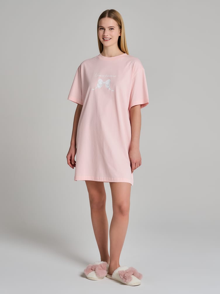 Хлопковая ночная сорочка с принтом