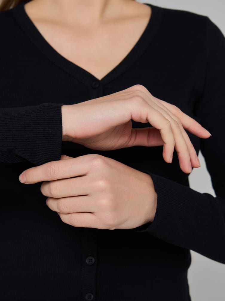 Кардиган облегающий на пуговицах