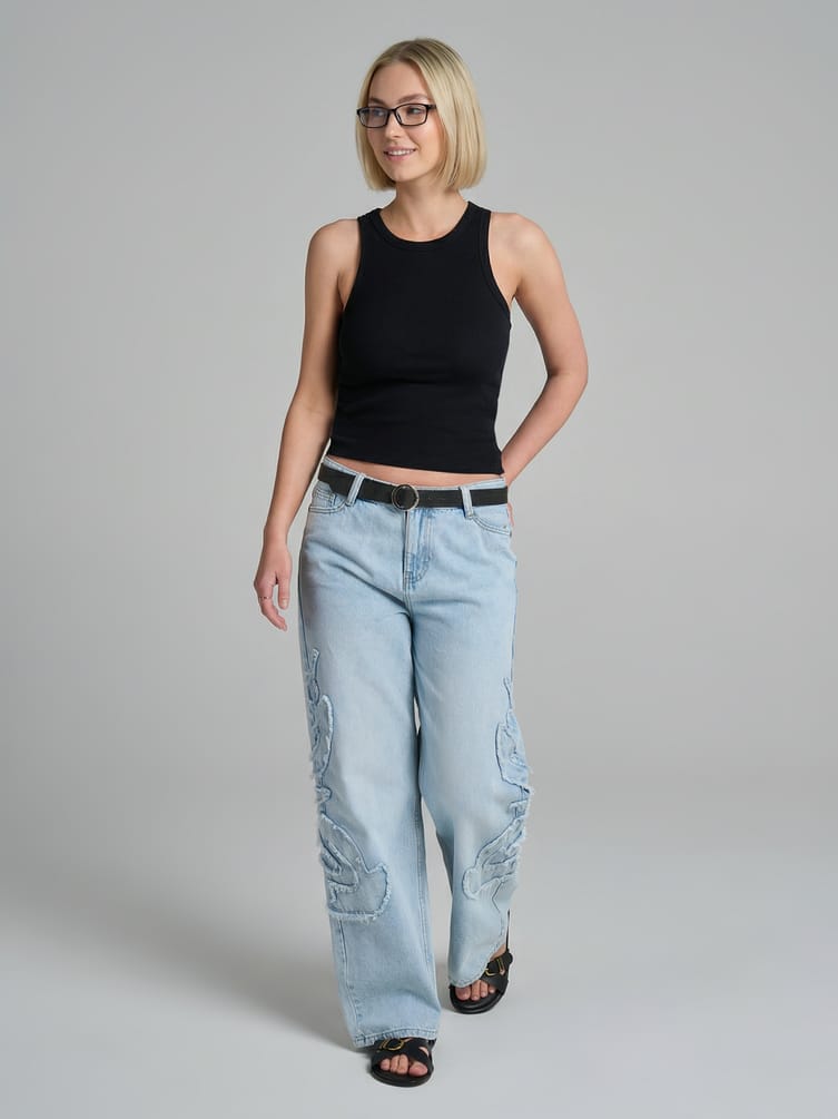 Майка на широких бретелях в рубчик