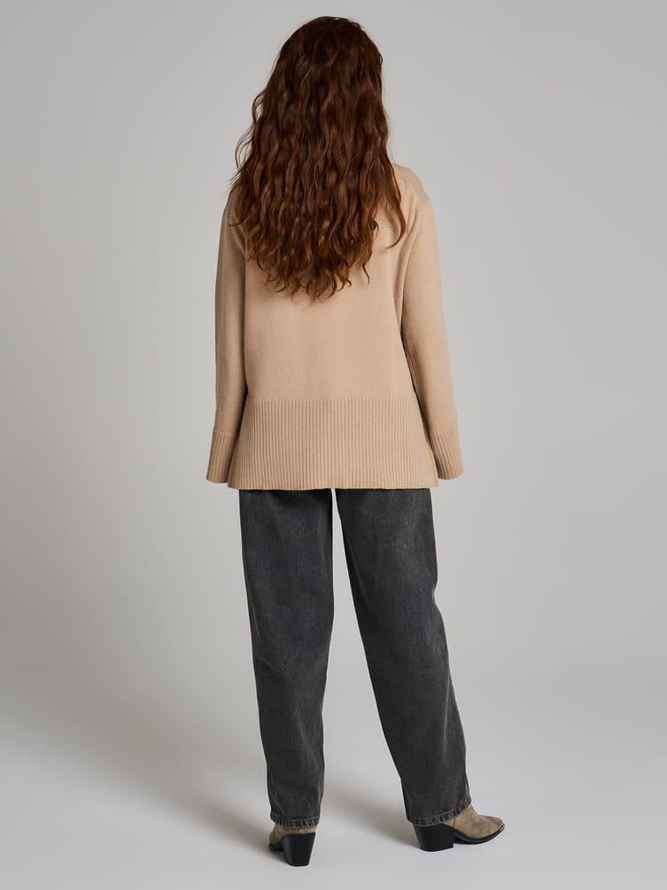 Джинсы зауженные Balloon