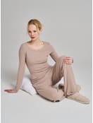 Пижама из вискозы с брюками