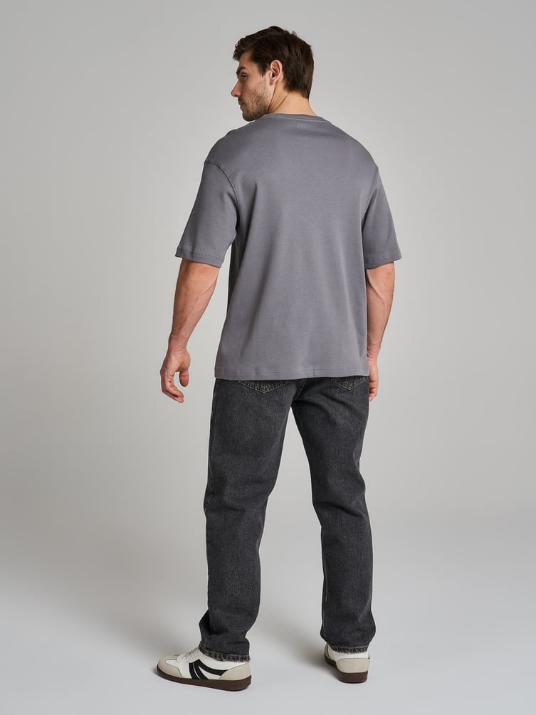 Футболка из хлопка свободного кроя