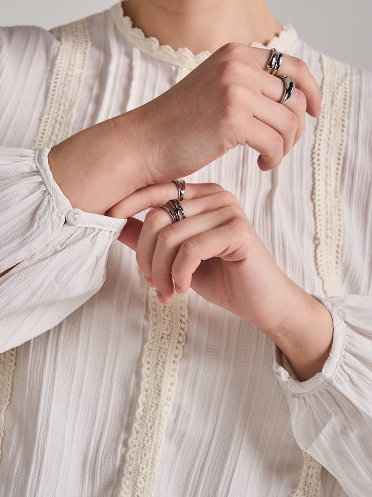 Кружевная блузка нарядная