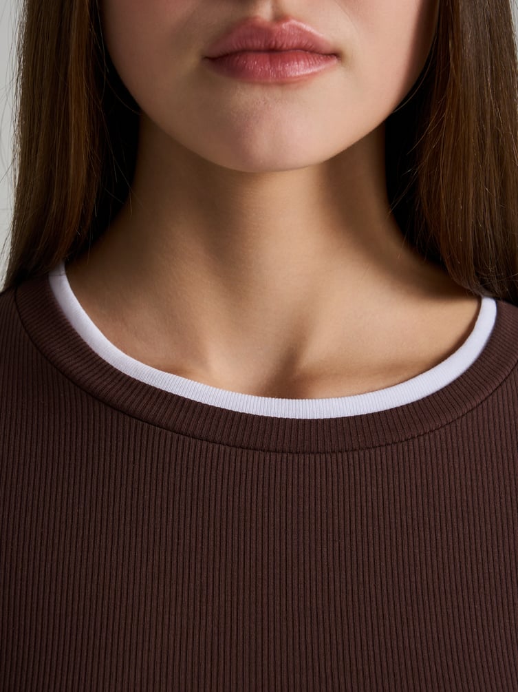 Лонгслив приталенный с длинным рукавом