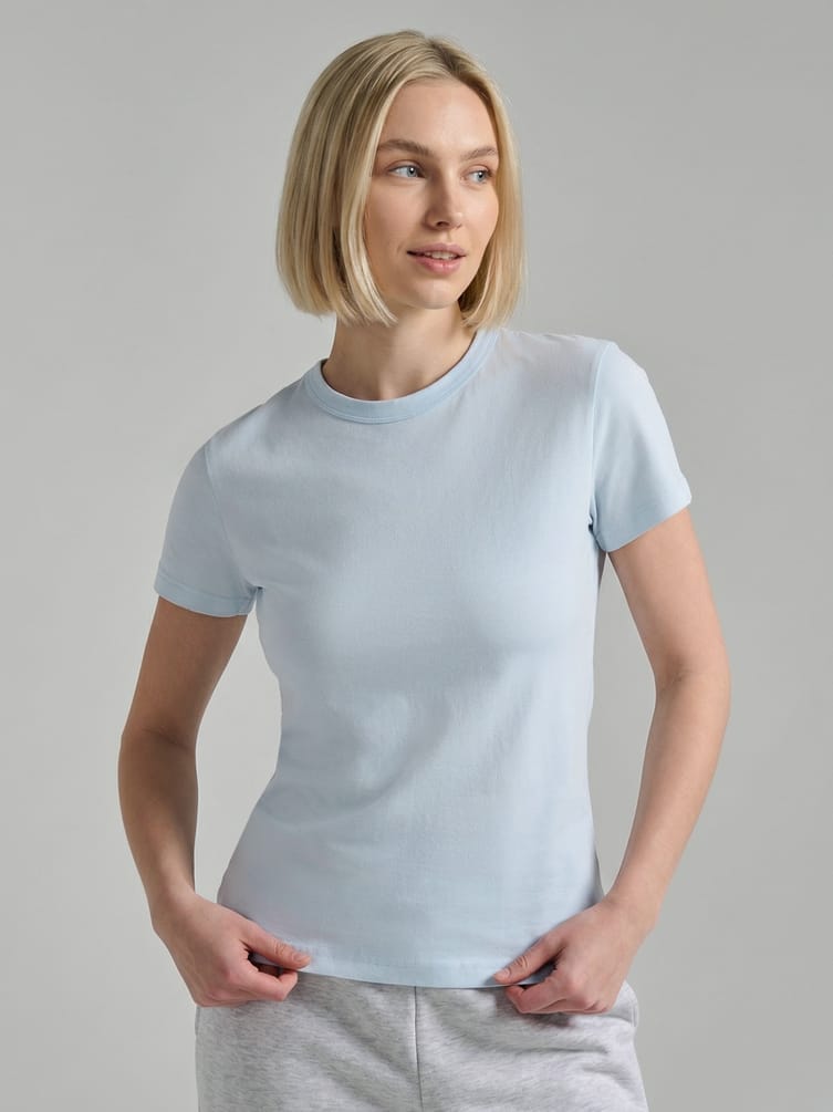 Плотная классическая футболка из хлопка