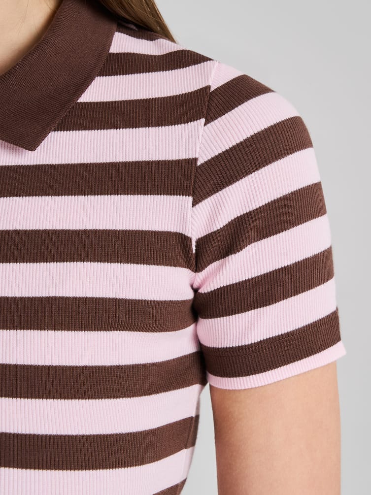 Футболка-поло в полоску