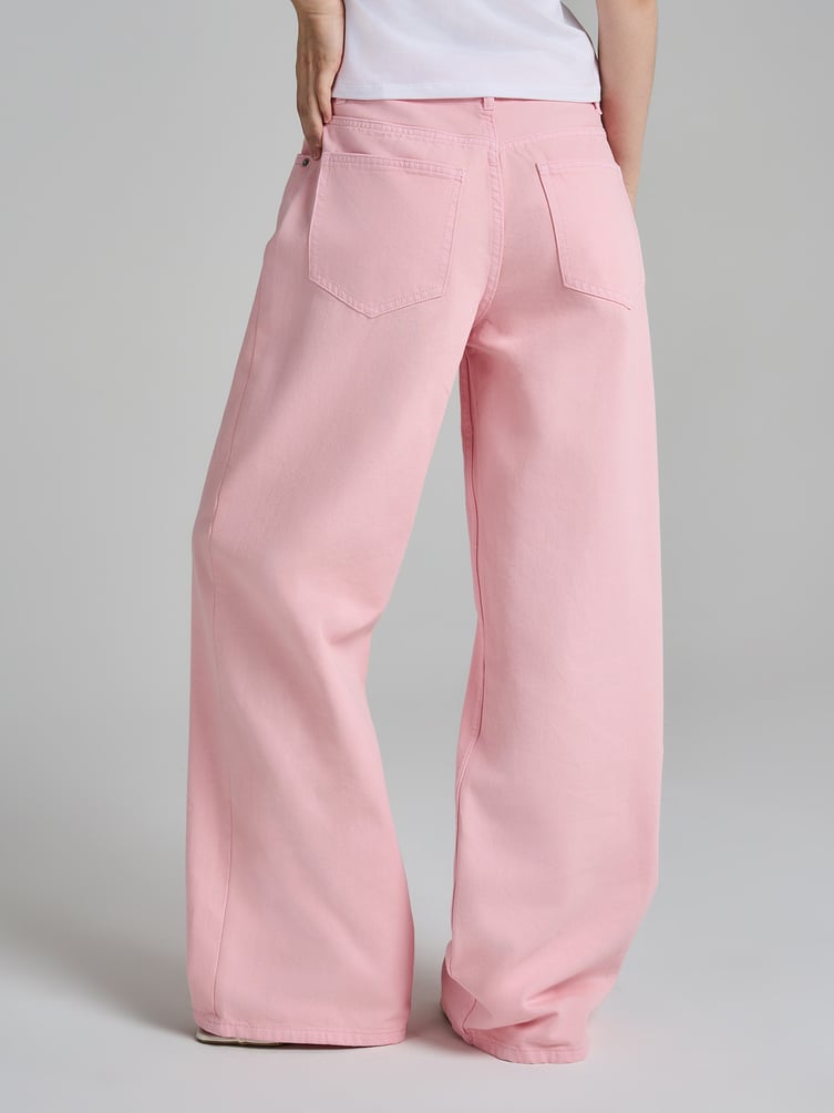 Джинсы широкие с вареным эффектом