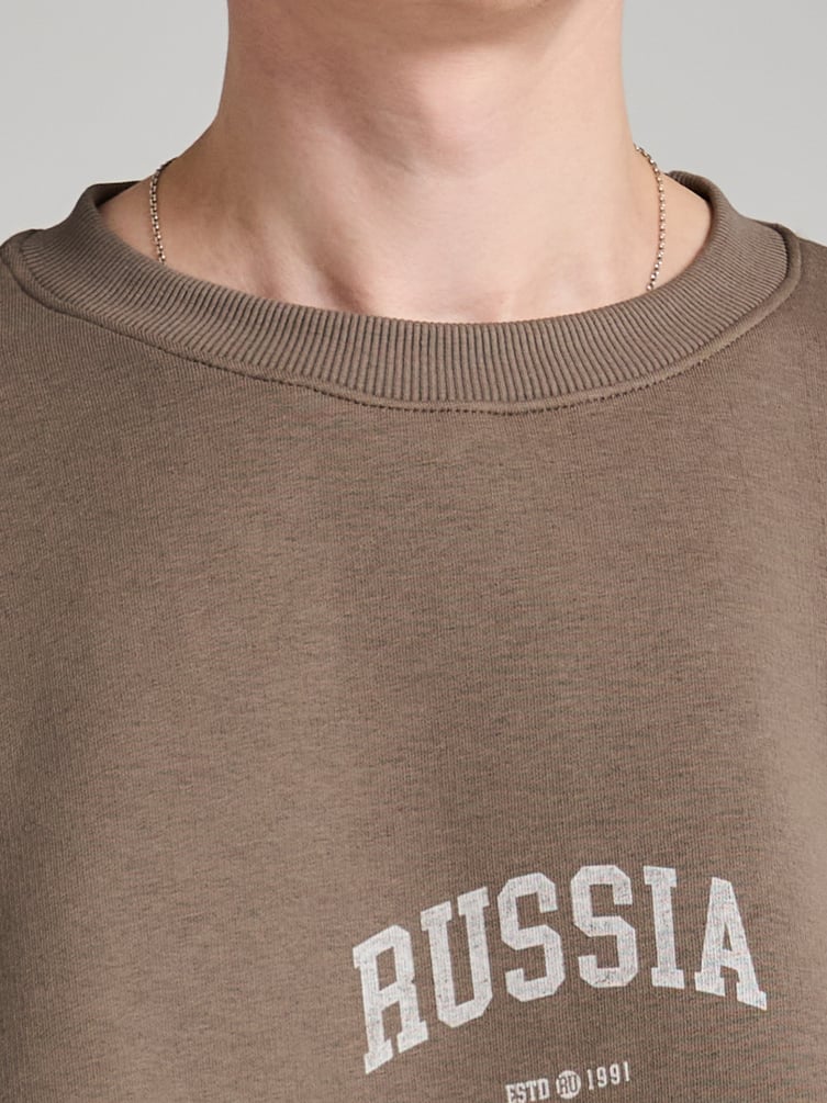 Утепленный свитшот с надписью Russia