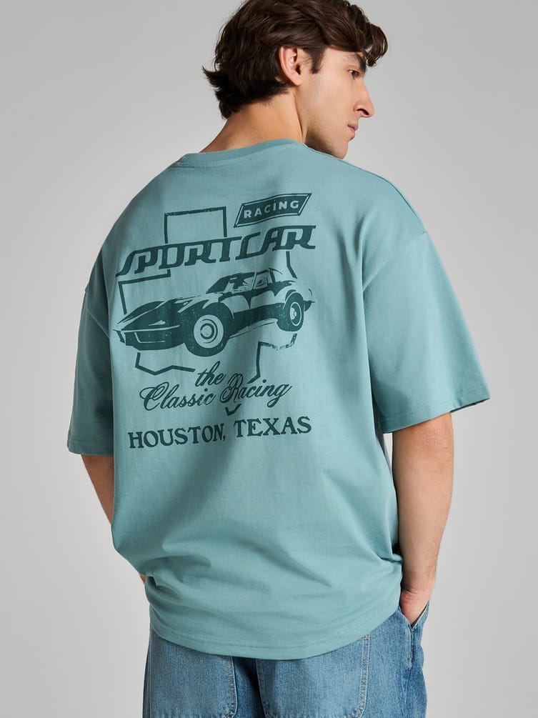 Футболка оверсайз с принтом на спине