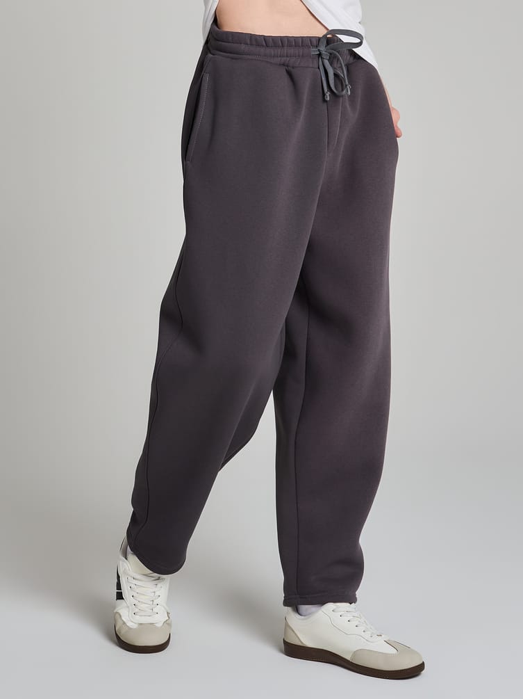 Утепленные брюки зауженные с начесом