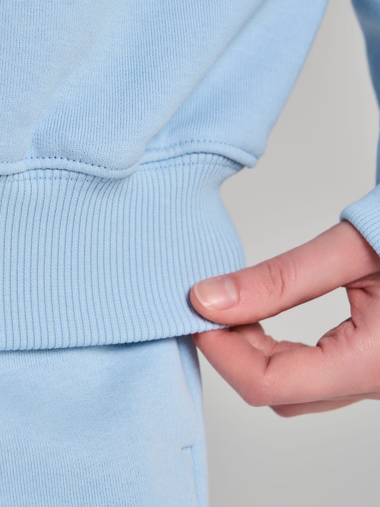 Укороченная толстовка тёплая с начёсом