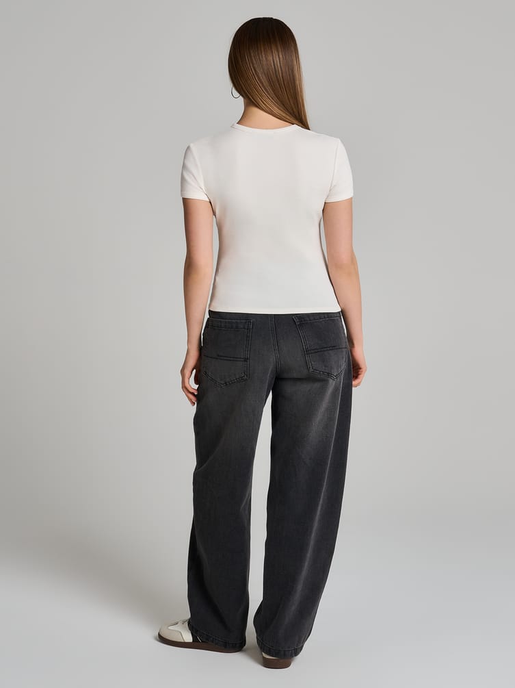 Футболка облегающая с надписью