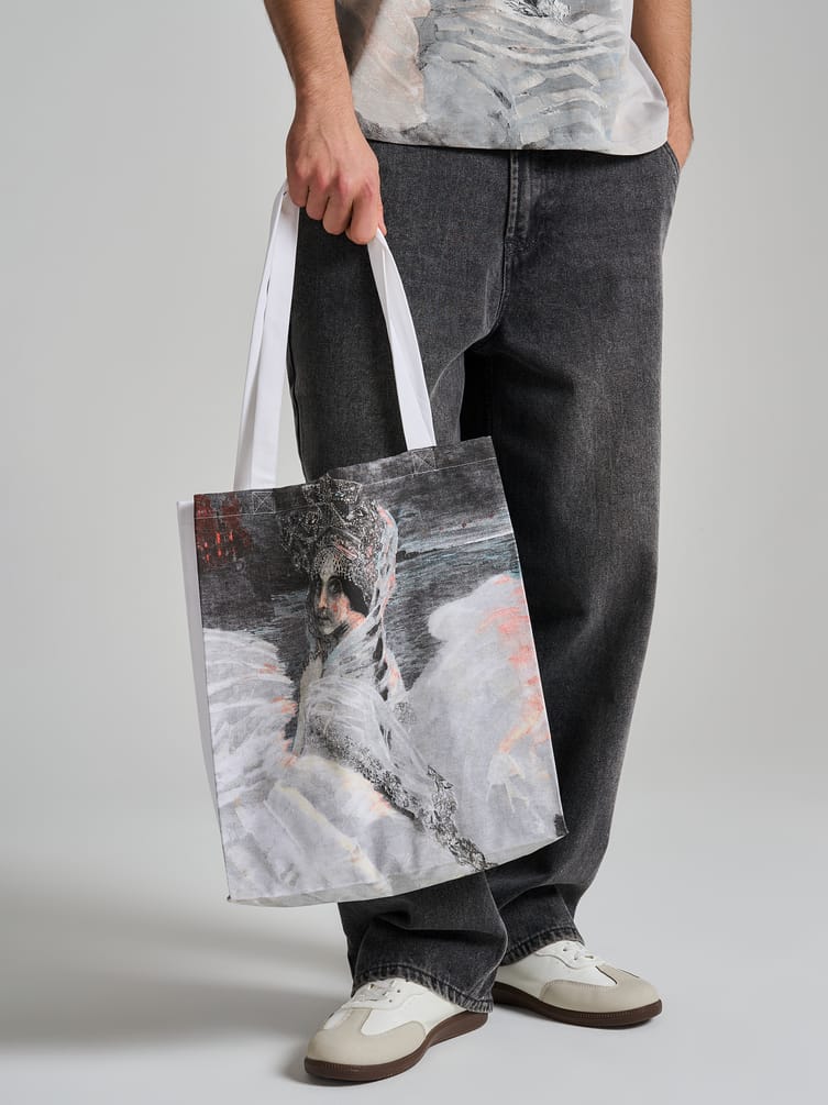 Сумка-шоппер с принтом картин Третьяковской галереи