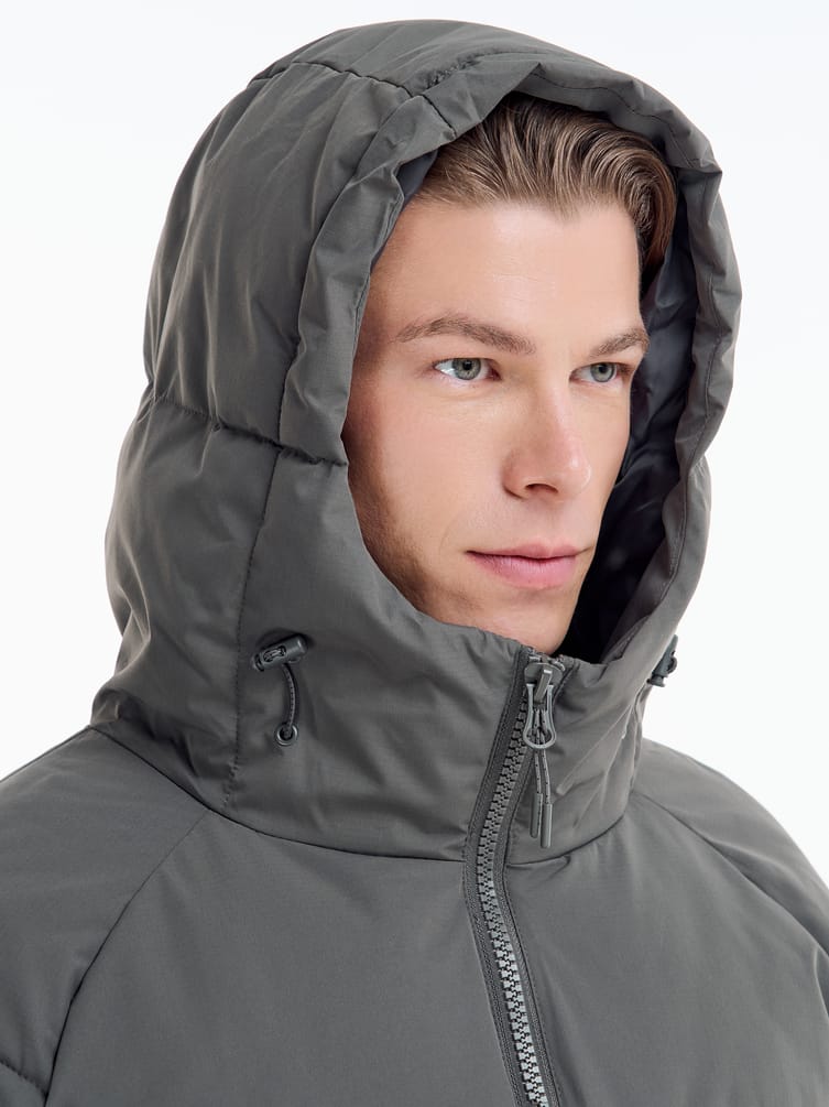 Куртка демисезонная с капюшоном