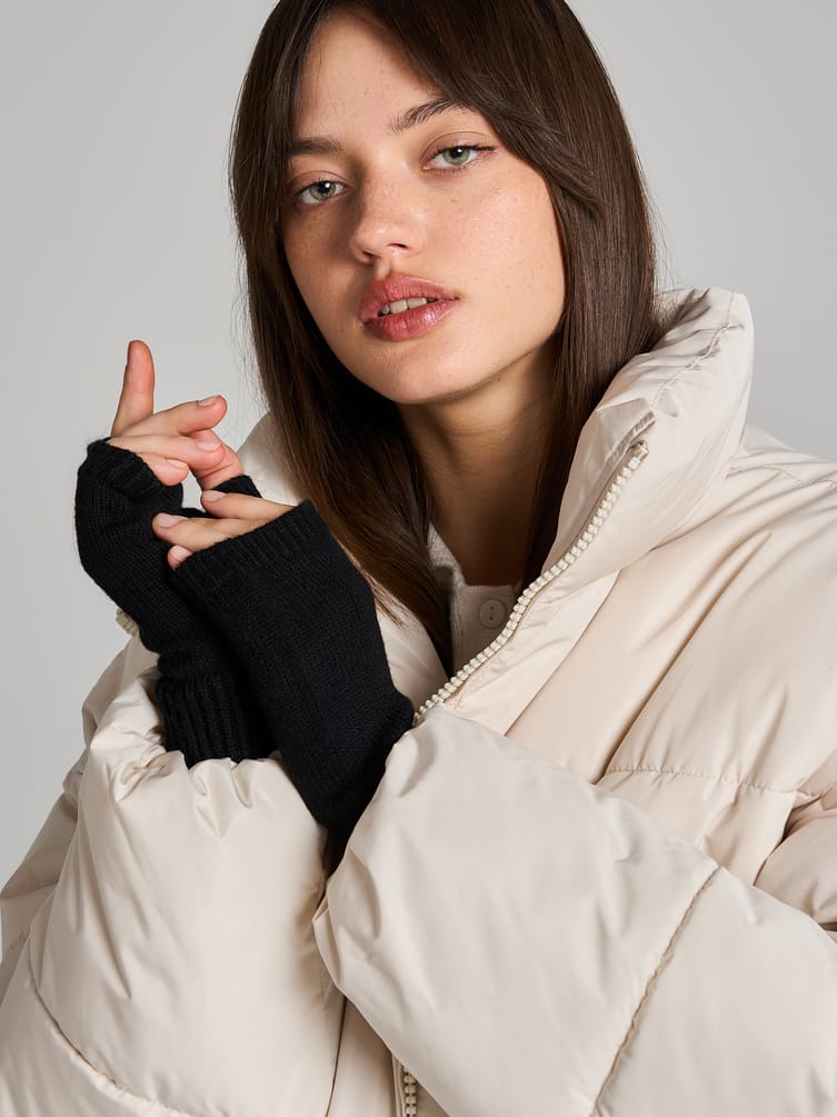 Перчатки с разрезам митенки