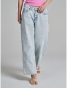 Джинсы широкие укороченные