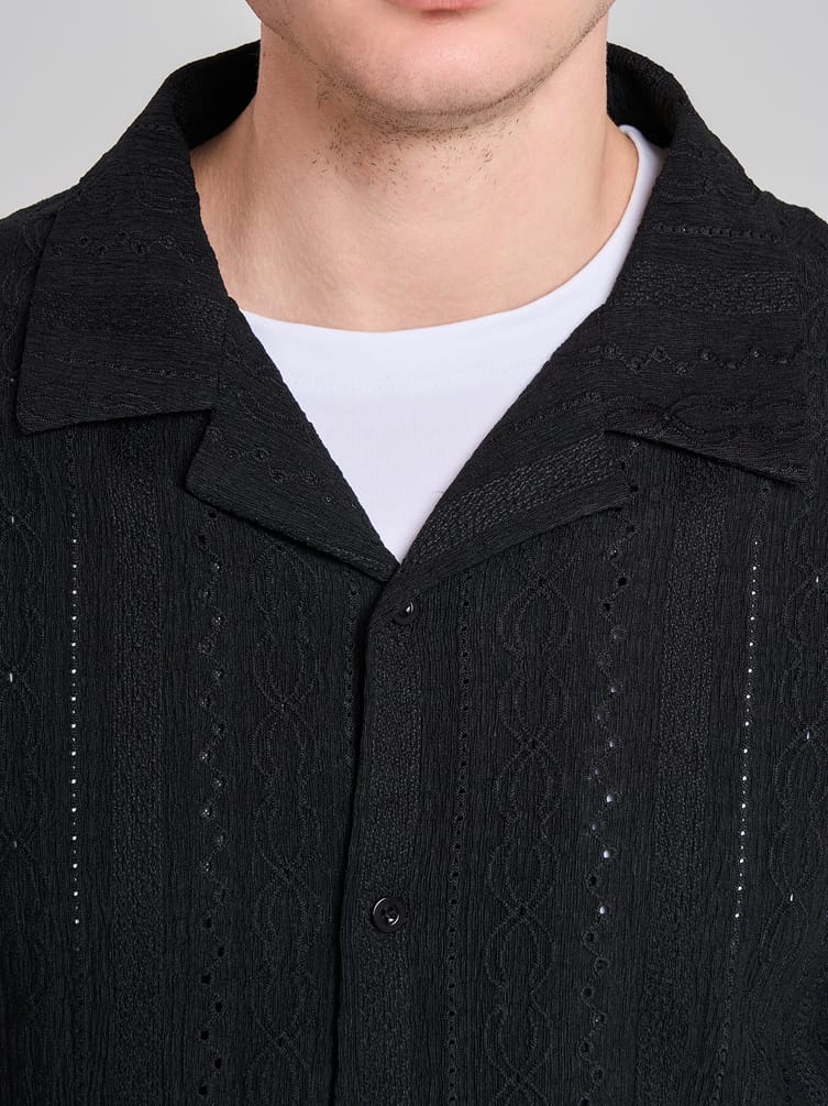 Рубашка с коротким рукавом и вышивкой шитьем