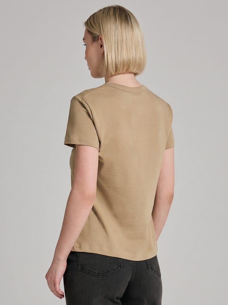 Классическая футболка из хлопка