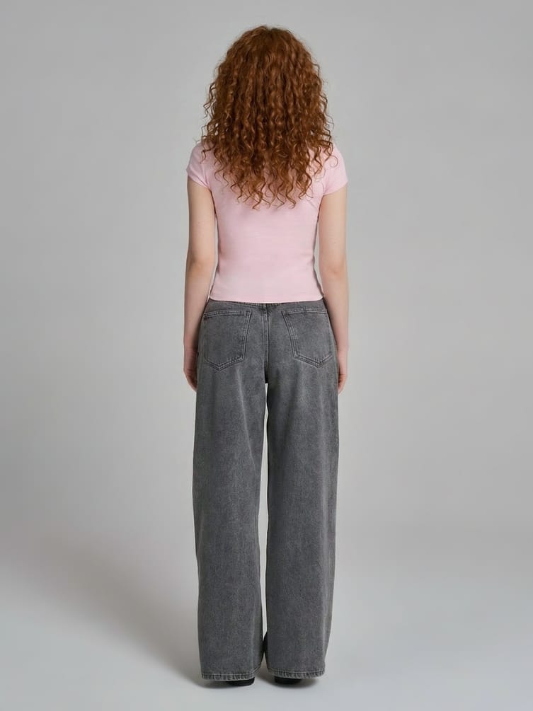 Джинсы широкие с асимметричной застежкой