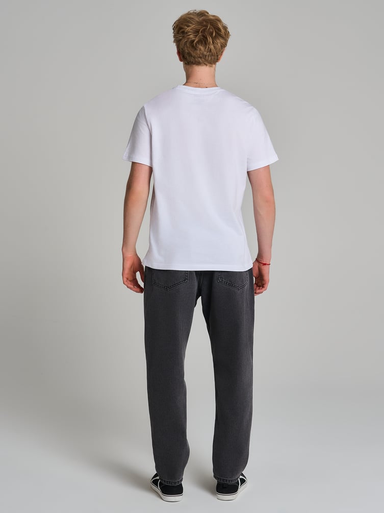 Джинсы зауженные Carrot