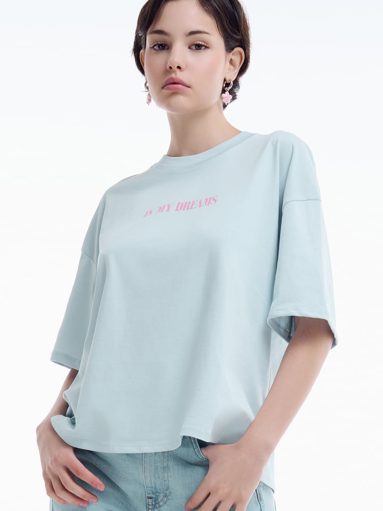 Футболка с принтом на спине