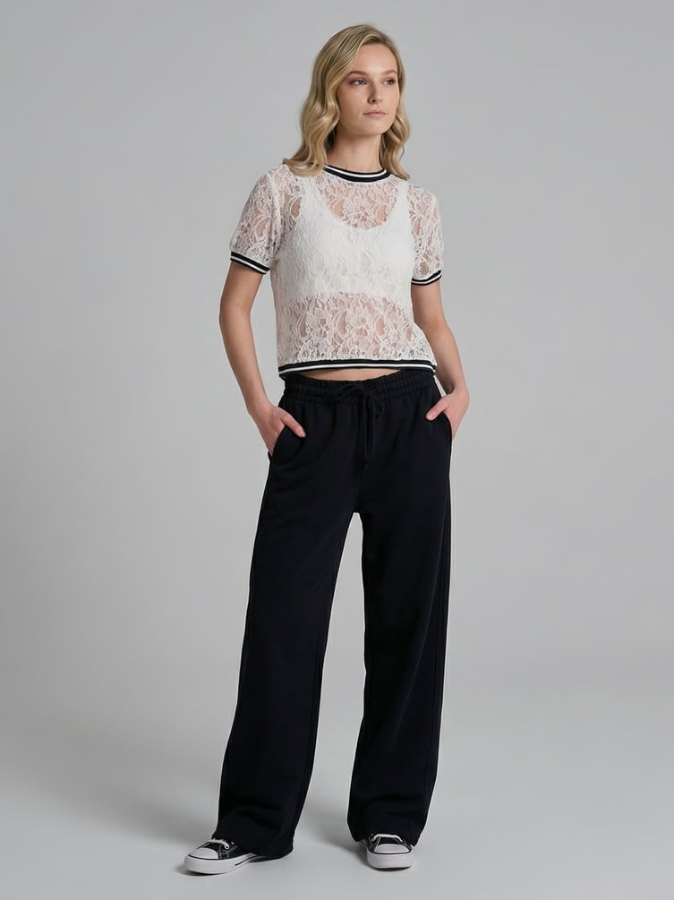 Блузка кружевная с коротким рукавом