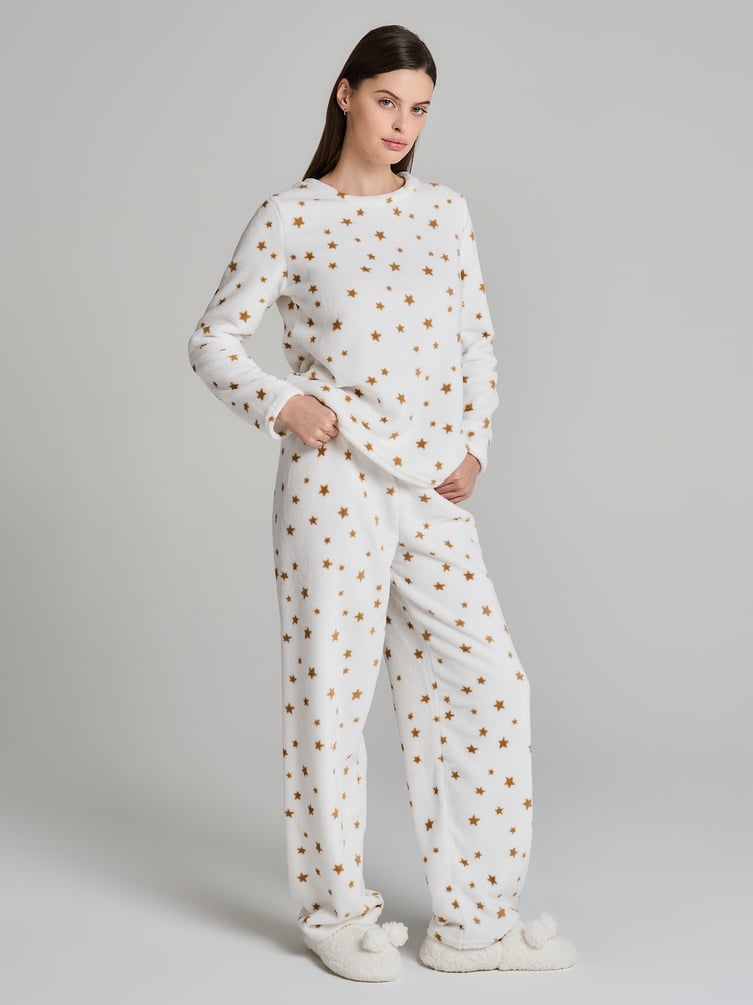 Плюшевая пижама со звездочками