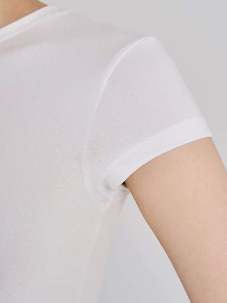 Футболка приталенная с коротким рукавом